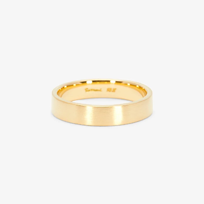 Everyday Jewelry Essentials Now On Sale MR0131 | 4.3mm Minimalist Band