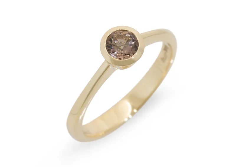 Exclusive Online Discounts On Stylish Jewelry JW698 Gemstone Ring, Yellow Gold