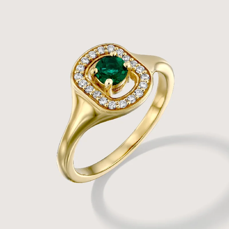 Modern Jewelry At Exclusive Discounts – Shop Today Ring 05 - Emerald & White Diamonds Modern Jewelry At Exclusive Discounts – Shop Today Ring 05 - Emerald & White Diamonds