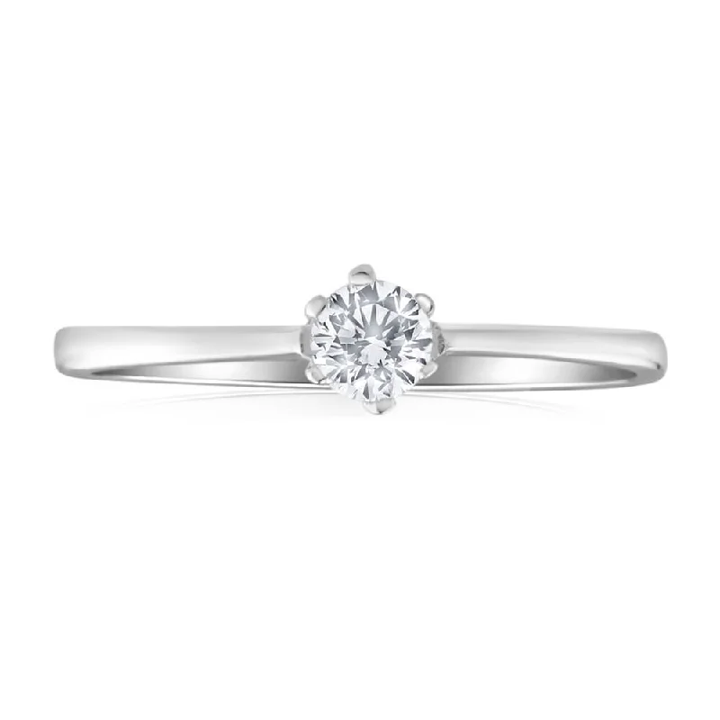 Versatile Layering Jewelry For Effortless Chic Sterling Silver Cubic Zirconia Claw Ring Versatile Layering Jewelry For Effortless Chic Sterling Silver Cubic Zirconia Claw Ring