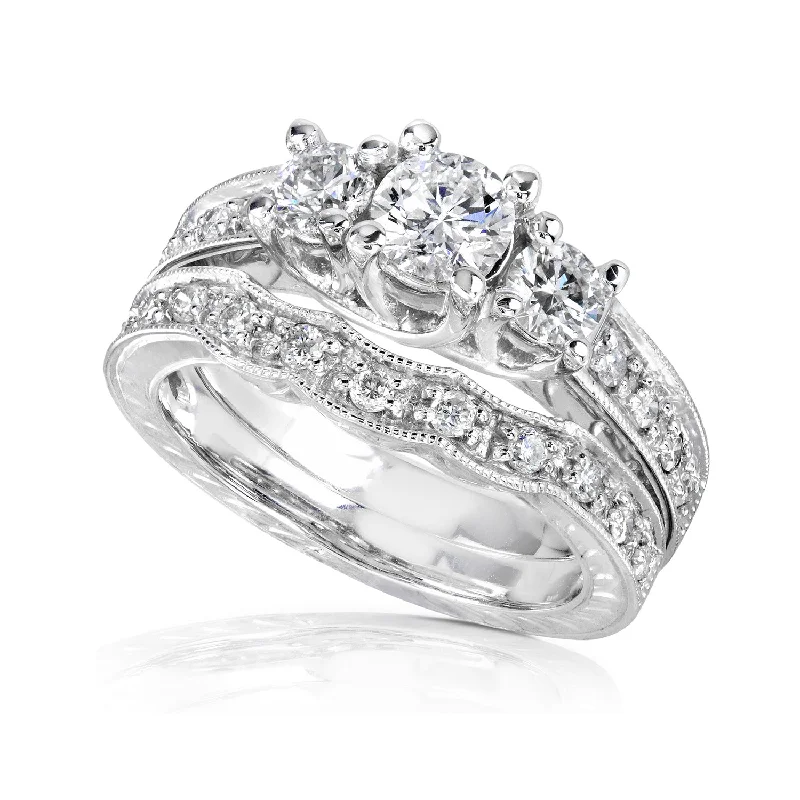 Limited-Stock Jewelry Clearance – Grab Your Favorites Now Vintage Diamond Wedding Set 1 carat (ctw) in 14K Gold Limited-Stock Jewelry Clearance – Grab Your Favorites Now Vintage Diamond Wedding Set 1 carat (ctw) in 14K Gold
