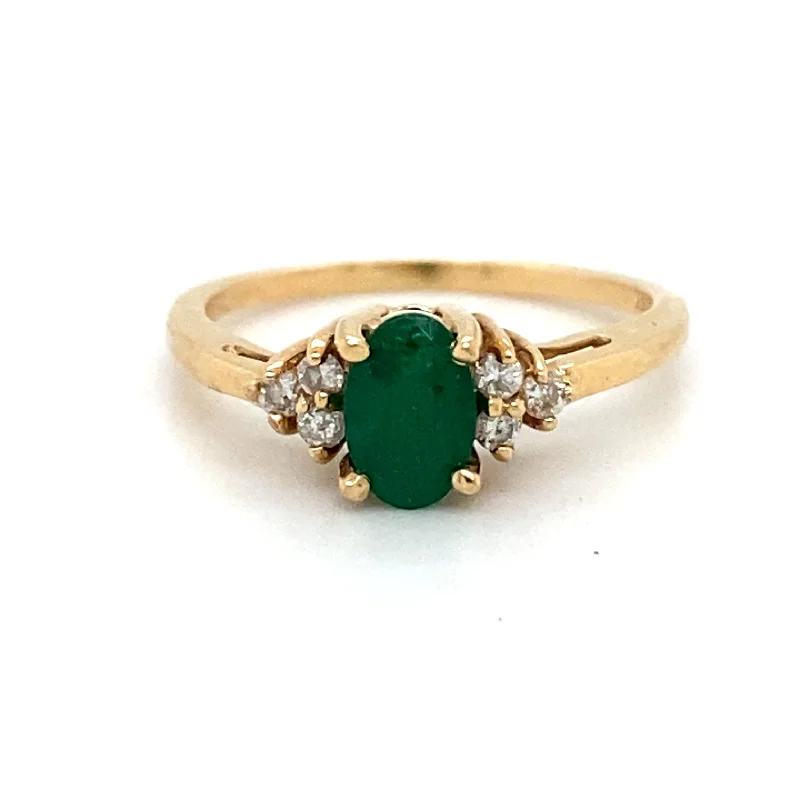 Delicate Crystal Jewelry For Sophisticated Charm Estate Emerald and Diamonds Fashion Ring in 14K Yellow Gold Delicate Crystal Jewelry For Sophisticated Charm Estate Emerald and Diamonds Fashion Ring in 14K Yellow Gold