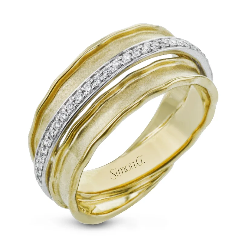 Premium Diamond Jewelry At Once-In-A-Lifetime Discounts Fashion Ring in 18k Gold with Diamonds Premium Diamond Jewelry At Once-In-A-Lifetime Discounts Fashion Ring in 18k Gold with Diamonds