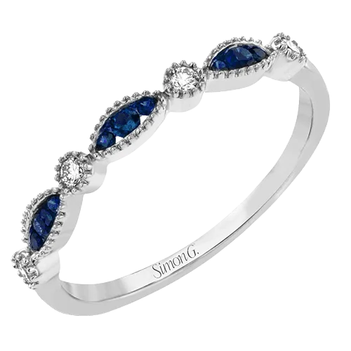 Dazzle In Elegance With Our Biggest Jewelry Sale Color Gemstone Fashion Ring in 18k Gold with Diamonds Dazzle In Elegance With Our Biggest Jewelry Sale Color Gemstone Fashion Ring in 18k Gold with Diamonds