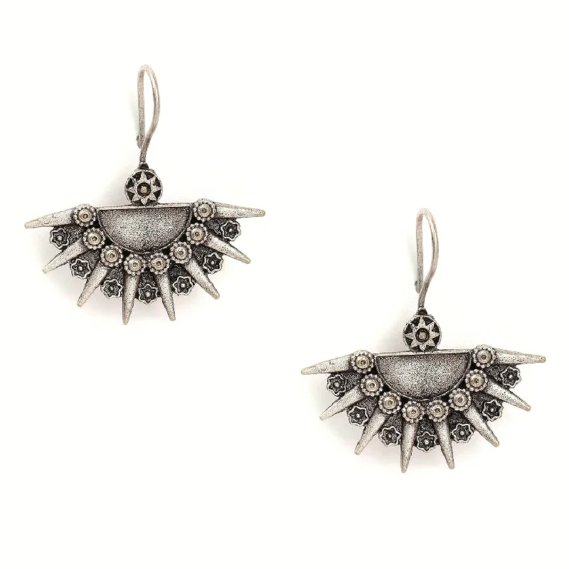 Special Offers On Handcrafted And Designer Jewelry Crescent Shaped Silver-plated Drop Earrings Special Offers On Handcrafted And Designer Jewelry Crescent Shaped Silver-plated Drop Earrings