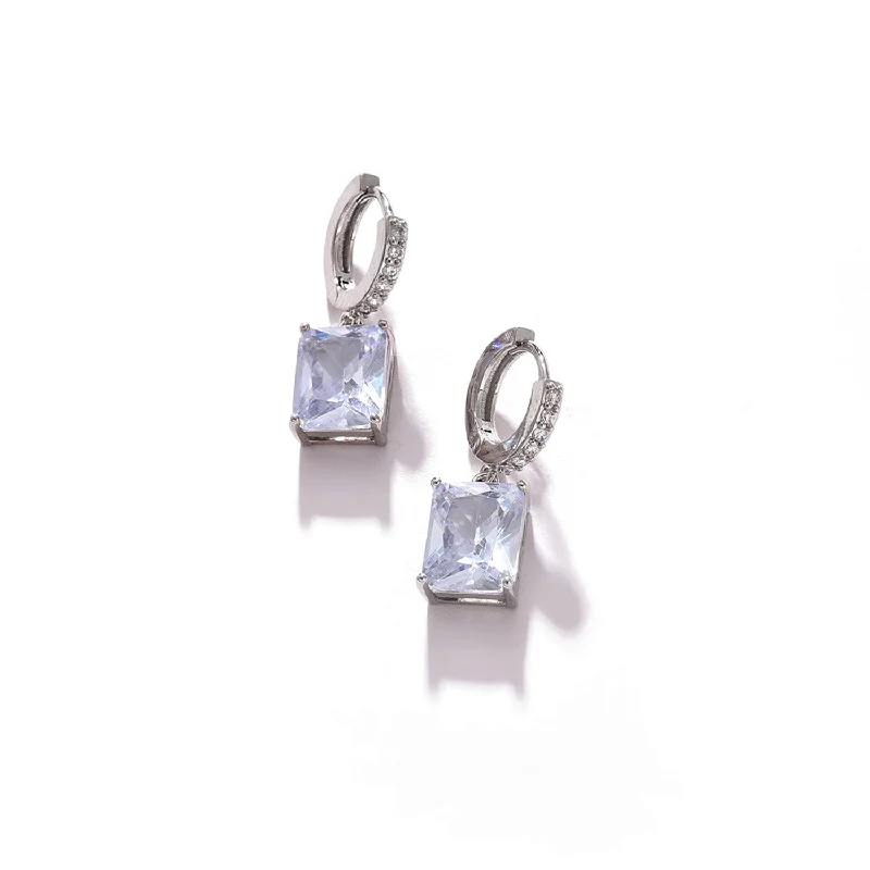 Shop Elegant Jewelry At Unbeatable Prices Silver Color Silver Plated Designer Stone Drop Earring Shop Elegant Jewelry At Unbeatable Prices Silver Color Silver Plated Designer Stone Drop Earring