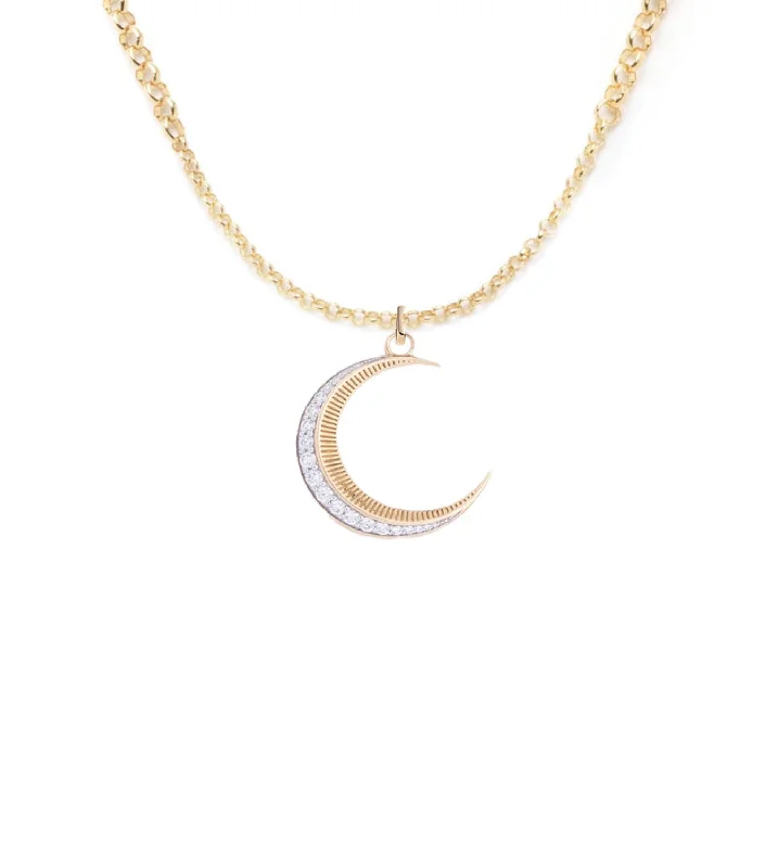 Elegant Jewelry, Exclusive Prices – Shop Now Graduated Belcher Crescent Story
