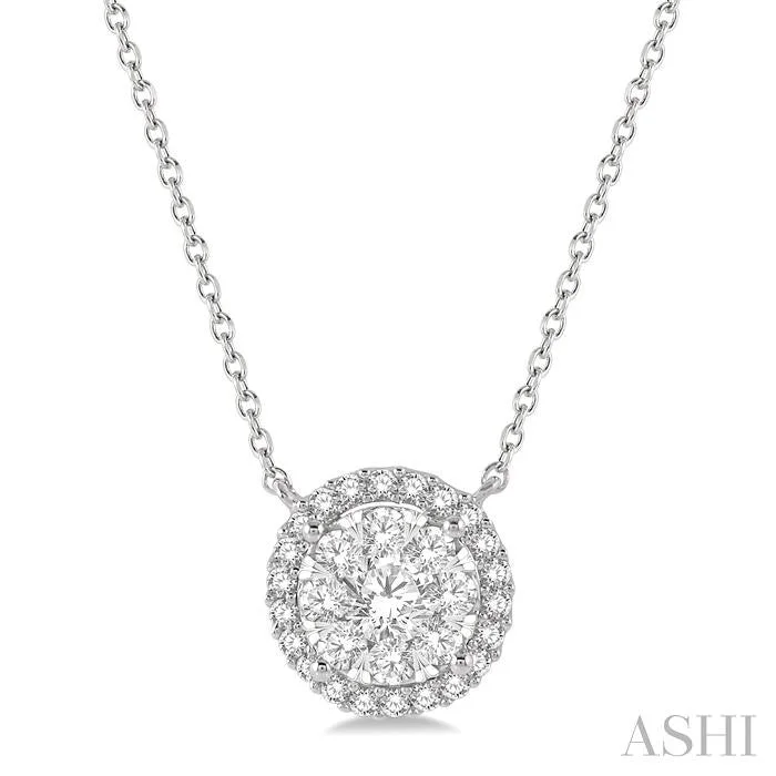Get Ready To Sparkle – Special Jewelry Discounts ROUND SHAPE HALO LOVEBRIGHT ESSENTIAL DIAMOND PENDANT Get Ready To Sparkle – Special Jewelry Discounts ROUND SHAPE HALO LOVEBRIGHT ESSENTIAL DIAMOND PENDANT