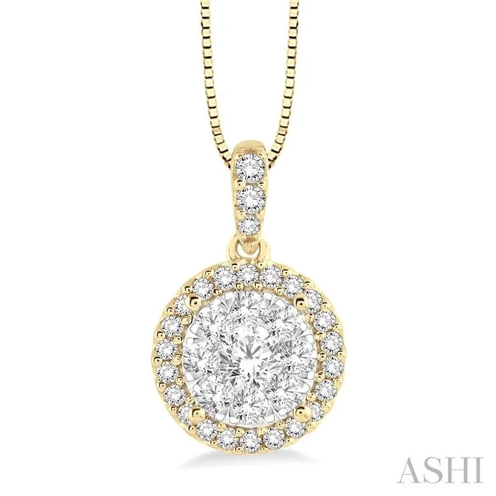 Don't Miss Out On Jaw-Dropping Jewelry Discounts ROUND SHAPE HALO LOVEBRIGHT ESSENTIAL DIAMOND PENDANT Don't Miss Out On Jaw-Dropping Jewelry Discounts ROUND SHAPE HALO LOVEBRIGHT ESSENTIAL DIAMOND PENDANT