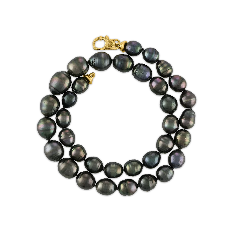 Stunning Jewelry Pieces At The Lowest Prices Ever Tahitian Pearl Strand with Fibula Clasp Stunning Jewelry Pieces At The Lowest Prices Ever Tahitian Pearl Strand with Fibula Clasp