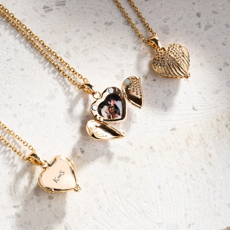 Elegant Necklaces And Bracelets At Limited-Time Offers Angel Wings Heart Photo Necklace Elegant Necklaces And Bracelets At Limited-Time Offers Angel Wings Heart Photo Necklace