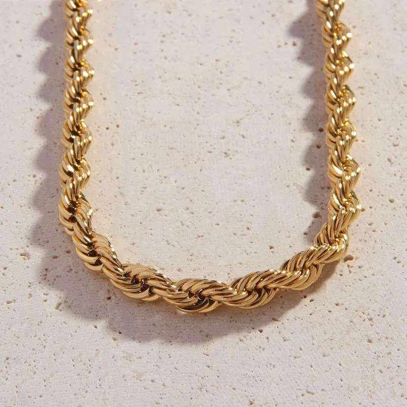 Shop Modern Jewelry Collections With Exclusive Discounts Carmine Necklace