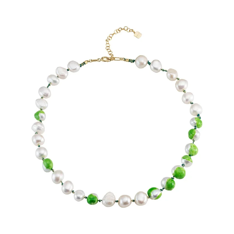 Handcrafted Beauty At Affordable Prices Choker Bahía Green 18K Gold Plated Necklace w. Pearls Handcrafted Beauty At Affordable Prices Choker Bahía Green 18K Gold Plated Necklace w. Pearls