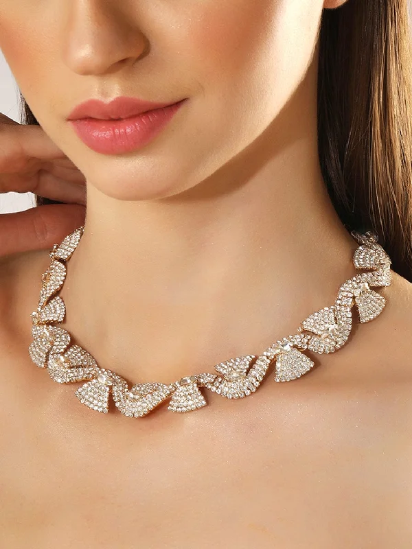 Grab Your Dream Jewelry At The Lowest Prices Rubans Gold-Toned & White Gold-Plated Handcrafted Necklace Grab Your Dream Jewelry At The Lowest Prices Rubans Gold-Toned & White Gold-Plated Handcrafted Necklace