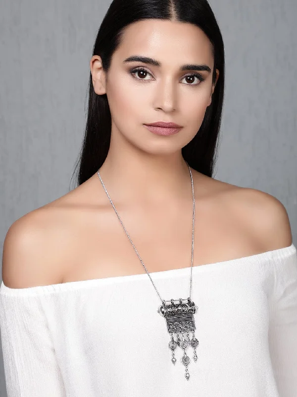 Elegant Jewelry, Exclusive Prices – Shop Now Rubans Oxidized Silver Toned Handcrafted Necklace Elegant Jewelry, Exclusive Prices – Shop Now Rubans Oxidized Silver Toned Handcrafted Necklace