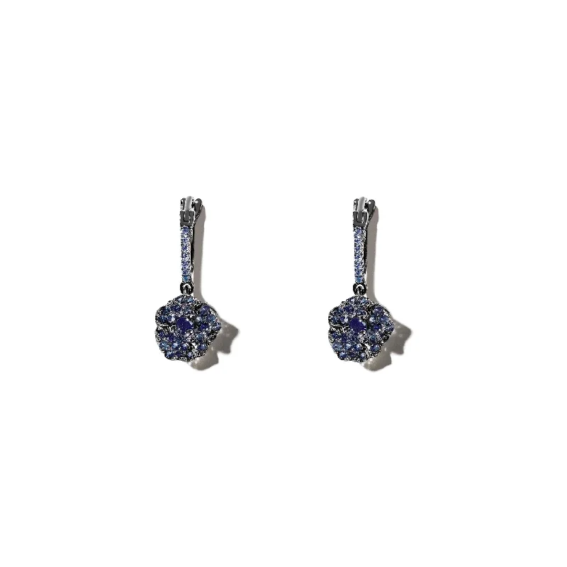 Big Discounts On Elegant Jewelry Collections Bloom Petit Flower Blue Sapphire Hoop Earrings in Black Gold Big Discounts On Elegant Jewelry Collections Bloom Petit Flower Blue Sapphire Hoop Earrings in Black Gold