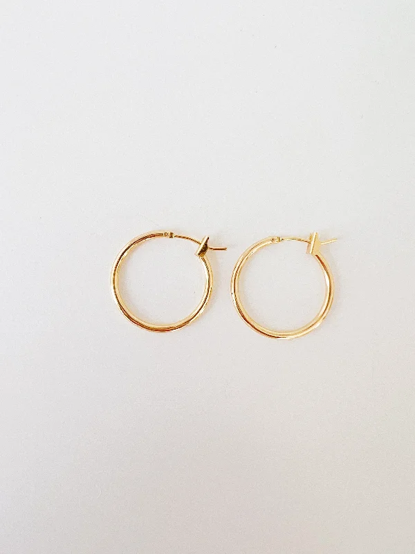 Dainty And Elegant Jewelry Now At Reduced Prices Surfer Hoops