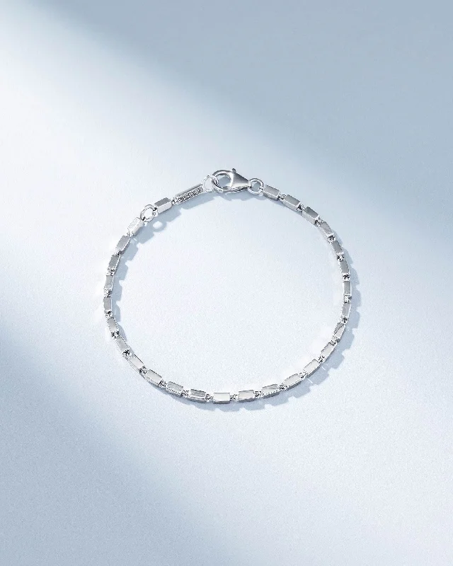Limited-Time Jewelry Sale – Don't Miss These Deals Block-Chain Medium Bracelet