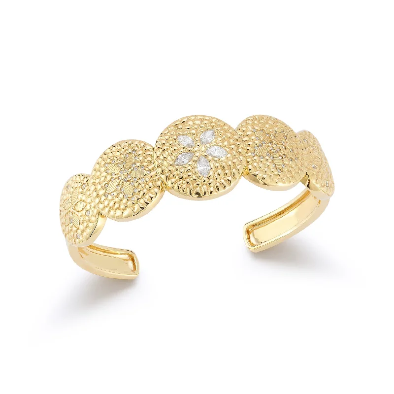 Luxury Jewelry At Unbeatable Discounts Sand Dollar Cuff