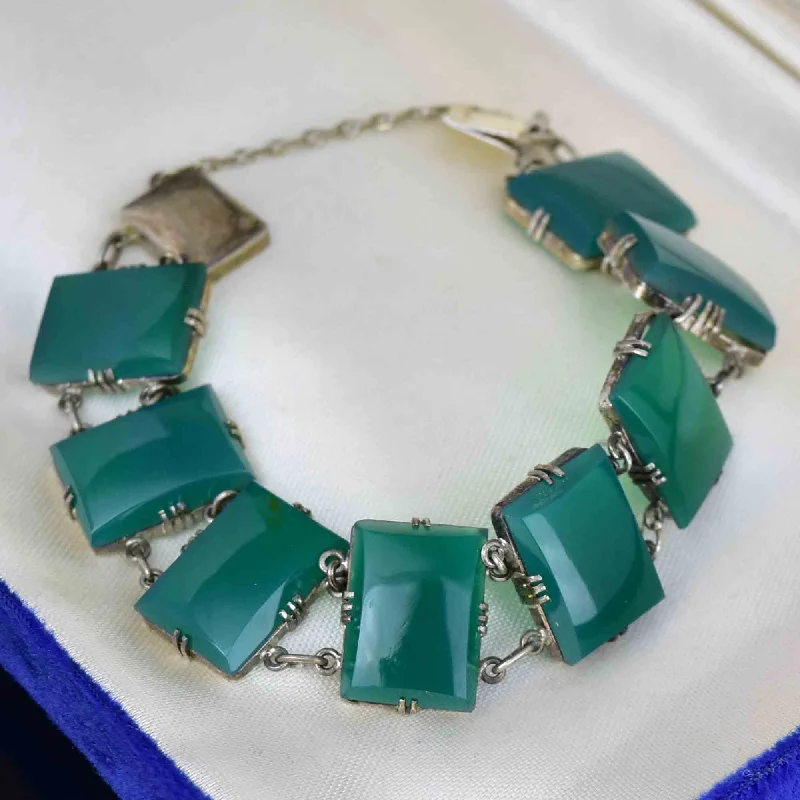Breathtaking Jewelry, Breathtaking Prices Sterling Silver Art Deco Chrysoprase Wide Link Chain Bracelet Breathtaking Jewelry, Breathtaking Prices Sterling Silver Art Deco Chrysoprase Wide Link Chain Bracelet