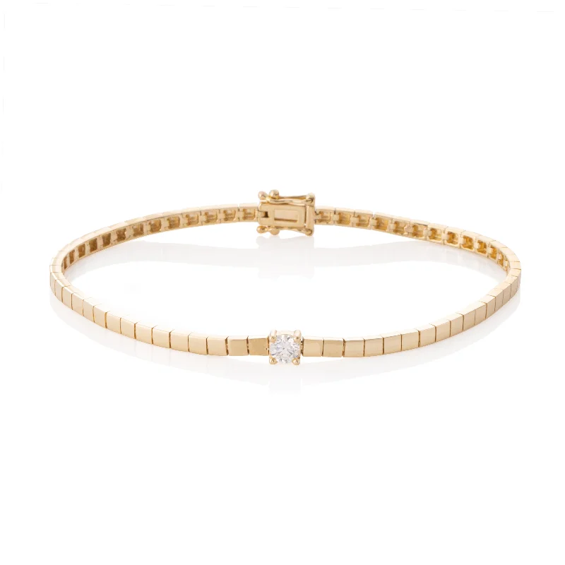 Affordable Luxury Jewelry – Style At A Great Price Vega Round Diamond Bracelet