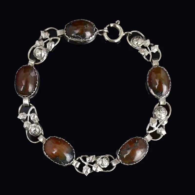 The Perfect Jewelry Piece At The Perfect Discount Vintage Arts and Crafts Style Silver Scottish Moss Agate Bracelet The Perfect Jewelry Piece At The Perfect Discount Vintage Arts and Crafts Style Silver Scottish Moss Agate Bracelet