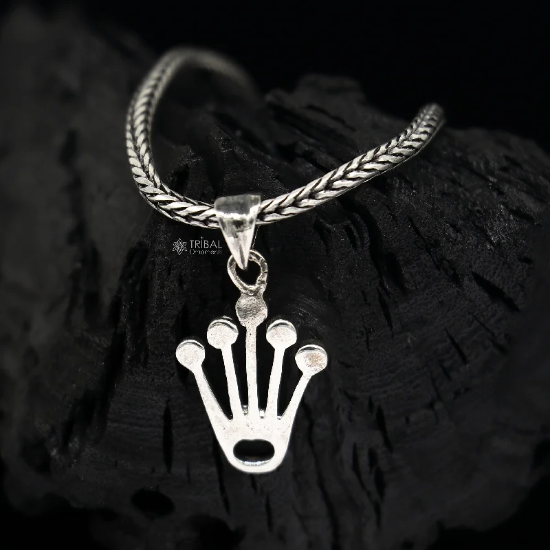 Shop High-Quality Jewelry At Jaw-Dropping Discounts 925 pure silver KING CROWN pendant best gifting pendant, wheat chain necklace locket best gifting delicate unisex jewelry nsp726 Shop High-Quality Jewelry At Jaw-Dropping Discounts 925 pure silver KING CROWN pendant best gifting pendant, wheat chain necklace locket best gifting delicate unisex jewelry nsp726