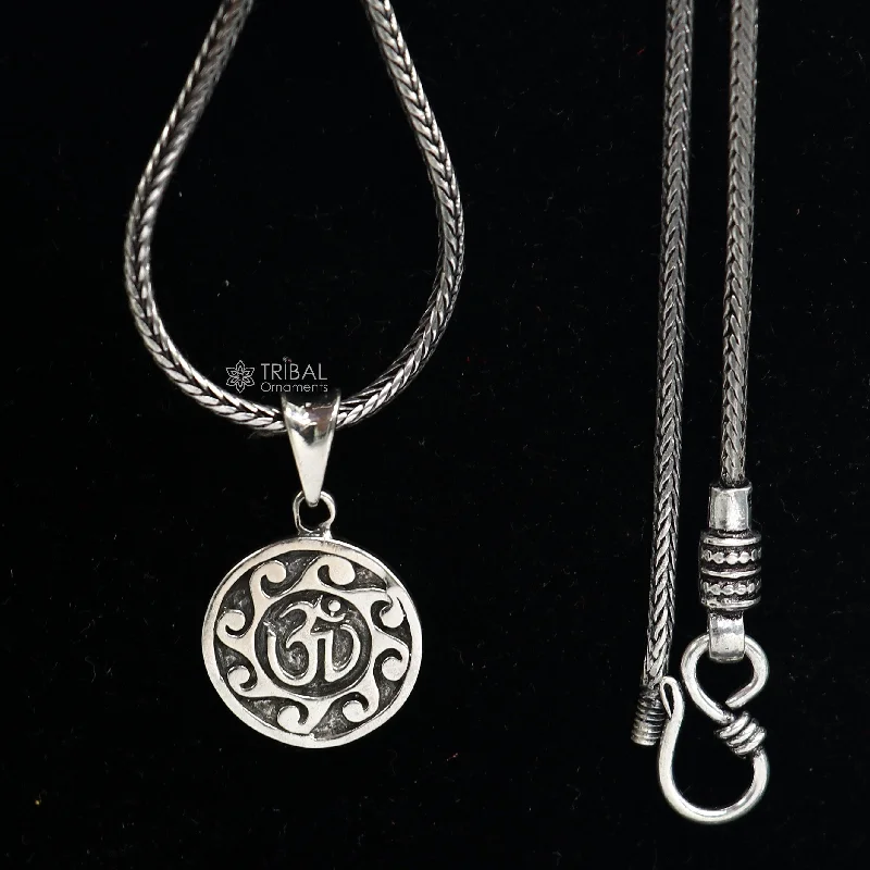Trending Jewelry Now Available At Exclusive Prices 925 sterling silver handmade Divine 'Aum' OM pendant, amazing stylish good luck pendant exclusive jewelry tribal jewelry nsp677/ps06 Trending Jewelry Now Available At Exclusive Prices 925 sterling silver handmade Divine 'Aum' OM pendant, amazing stylish good luck pendant exclusive jewelry tribal jewelry nsp677/ps06