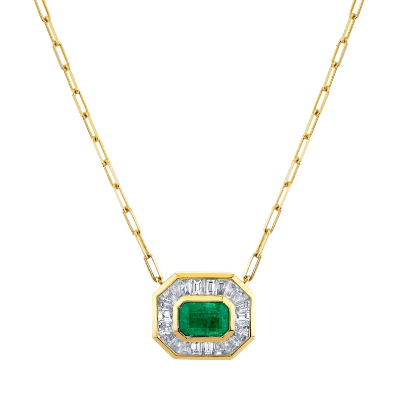 Flash Sale On Exquisite Jewelry – Don't Miss Out EMERALD & DIAMOND HALO MINI DECO PENDANT NECKLACE Flash Sale On Exquisite Jewelry – Don't Miss Out EMERALD & DIAMOND HALO MINI DECO PENDANT NECKLACE