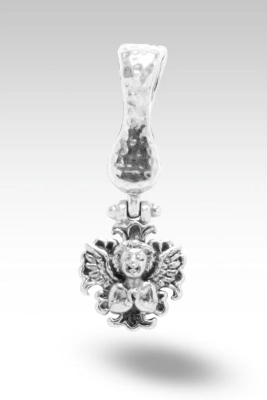 Luxury Jewelry At Unbeatable Discounts Help Through All Troubles Pendant™ in Hammered Luxury Jewelry At Unbeatable Discounts Help Through All Troubles Pendant™ in Hammered