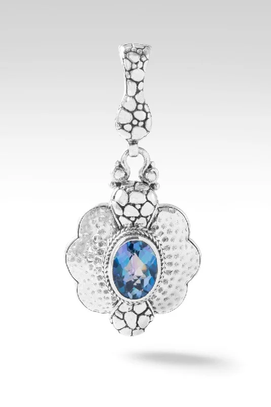 Handmade Pearl Jewelry For Timeless Elegance Still Waters Pendant™ in Peter Pan™ Mystic Quartz Handmade Pearl Jewelry For Timeless Elegance Still Waters Pendant™ in Peter Pan™ Mystic Quartz